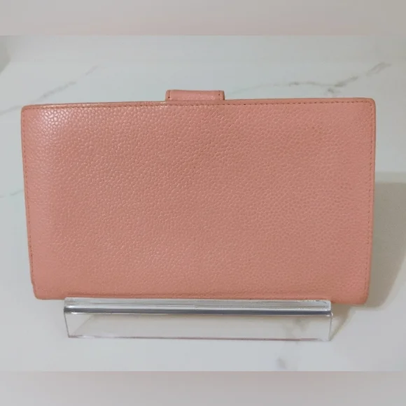 CHANEL Pink CC Caviar Leather Wallet w/ Kisslock & GHW - Picture 2 of 10